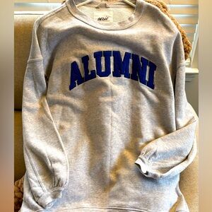 American Eagle ALUMNI sweatshirt